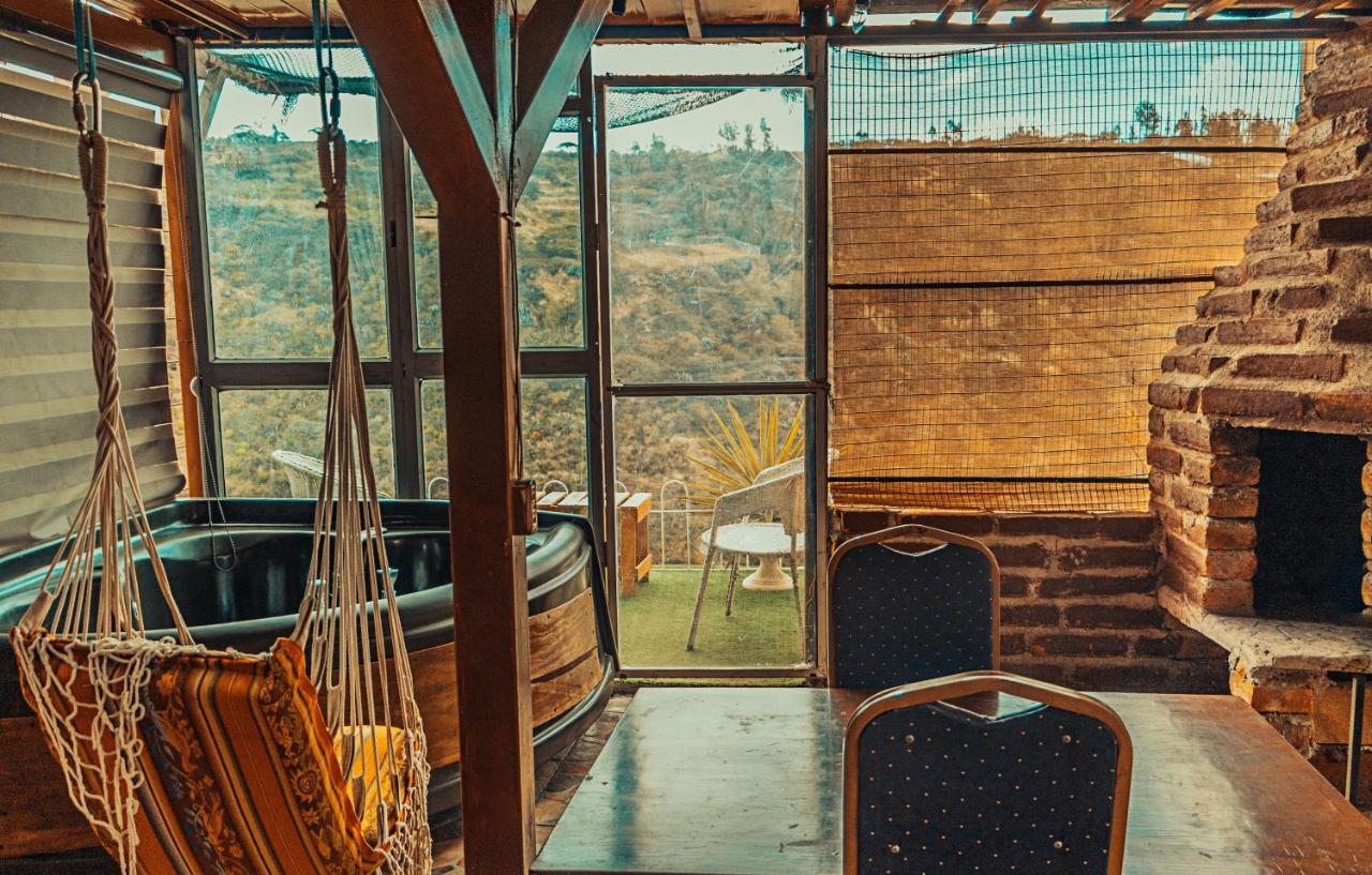 Nayon Xtreme Valley Hotel Quito Kültér fotó