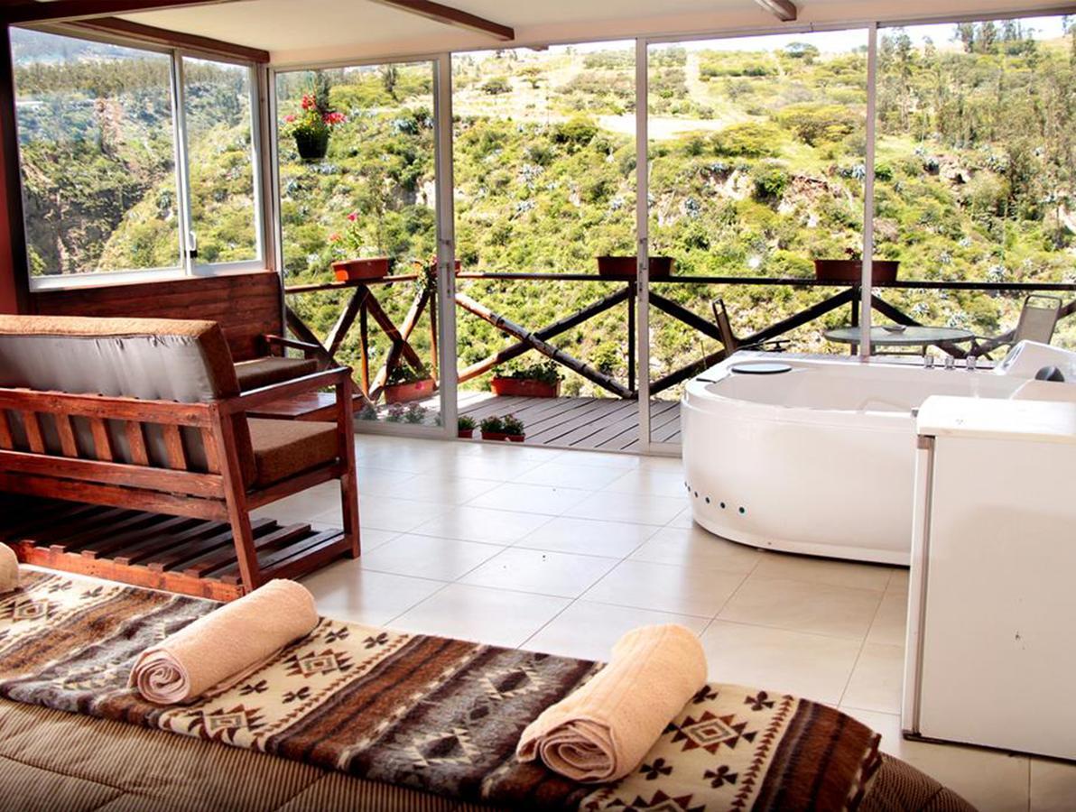 Nayon Xtreme Valley Hotel Quito Kültér fotó
