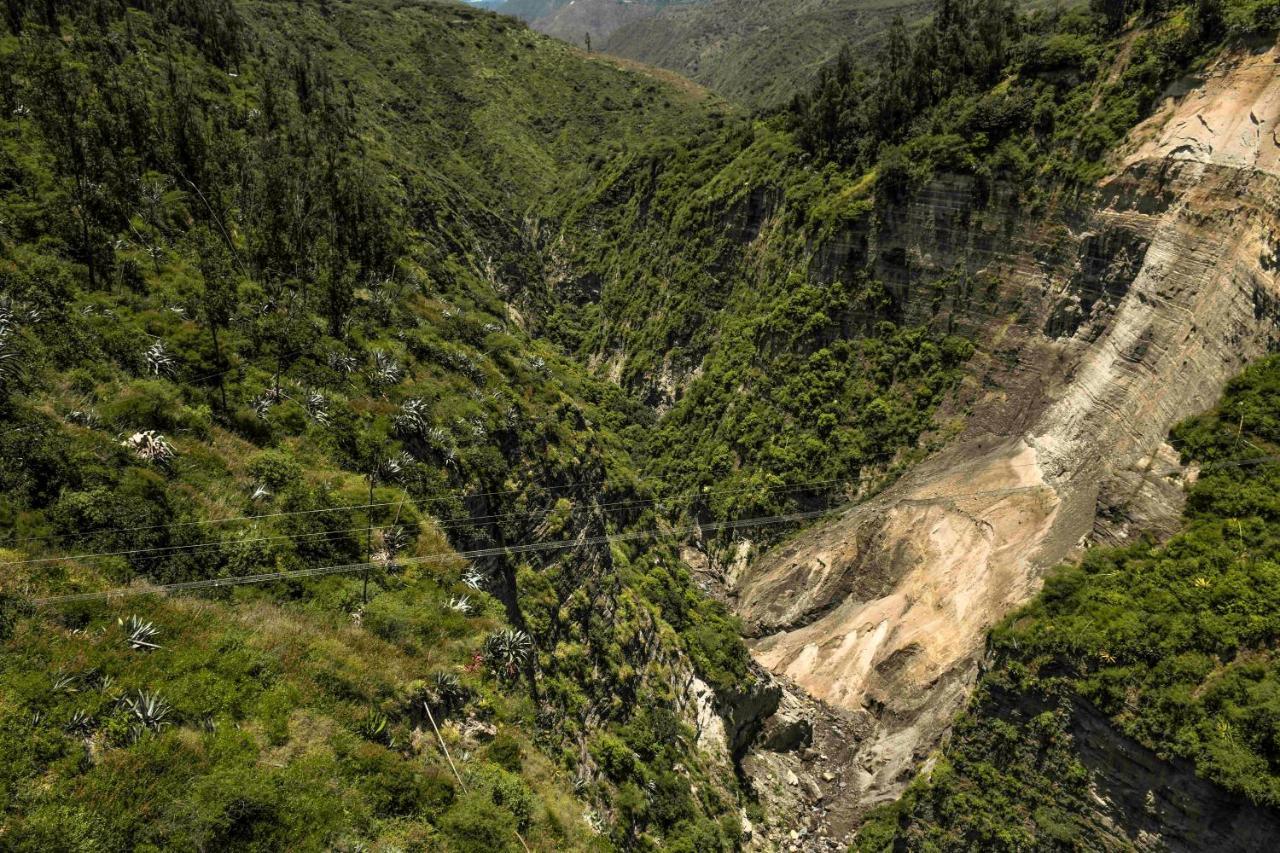 Nayon Xtreme Valley Hotel Quito Kültér fotó